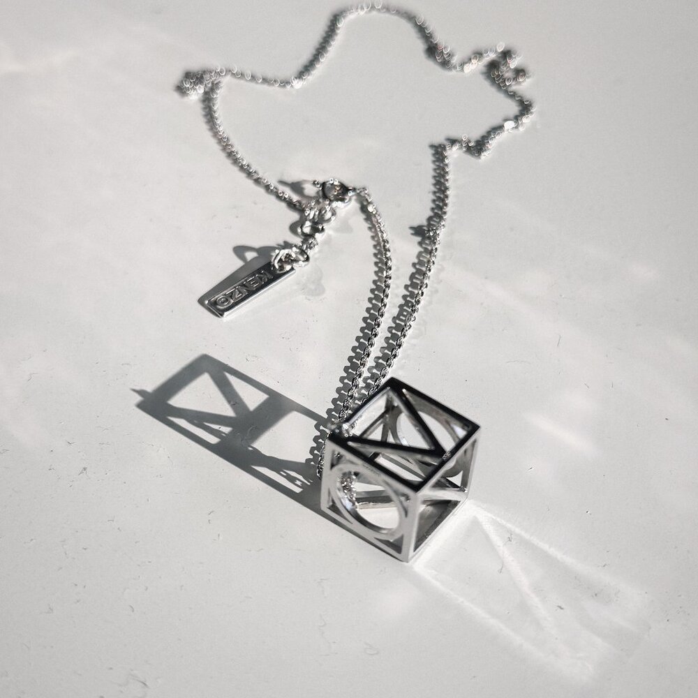 New Kenzo Paris square cage pendant on an 18 inch chain